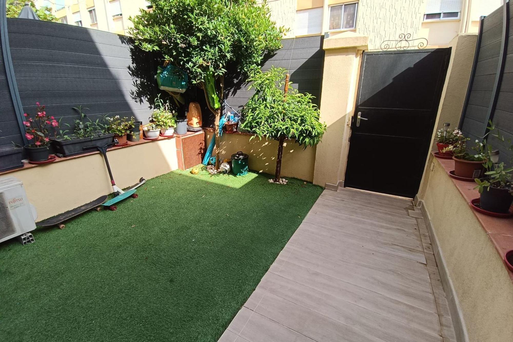 Charming T5 With Garden And Terrace