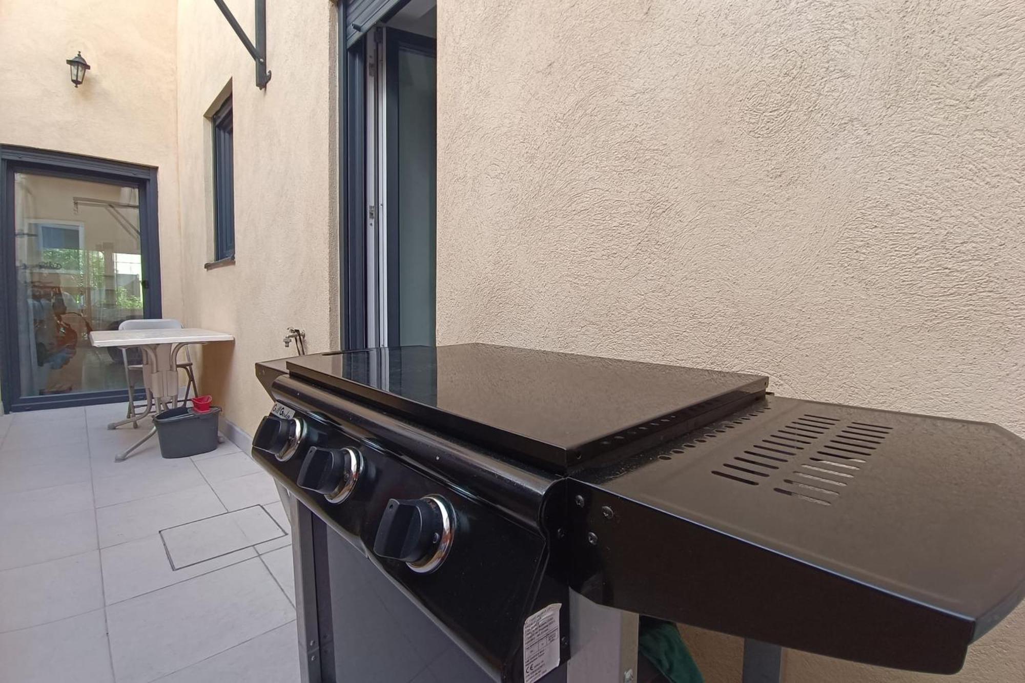 Apartment Charming T5 With Garden And Terrace Nizza